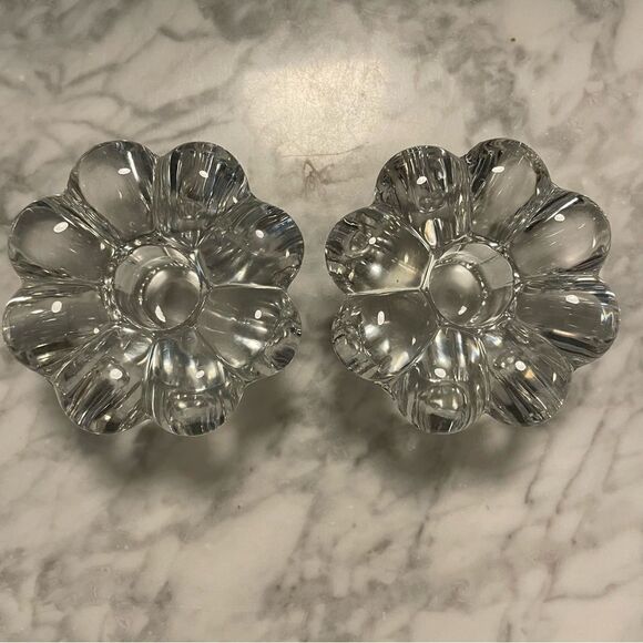 Pair of Vintage Heisey Glass Crystolite Flower Candlesticks - Picture 1 of 5